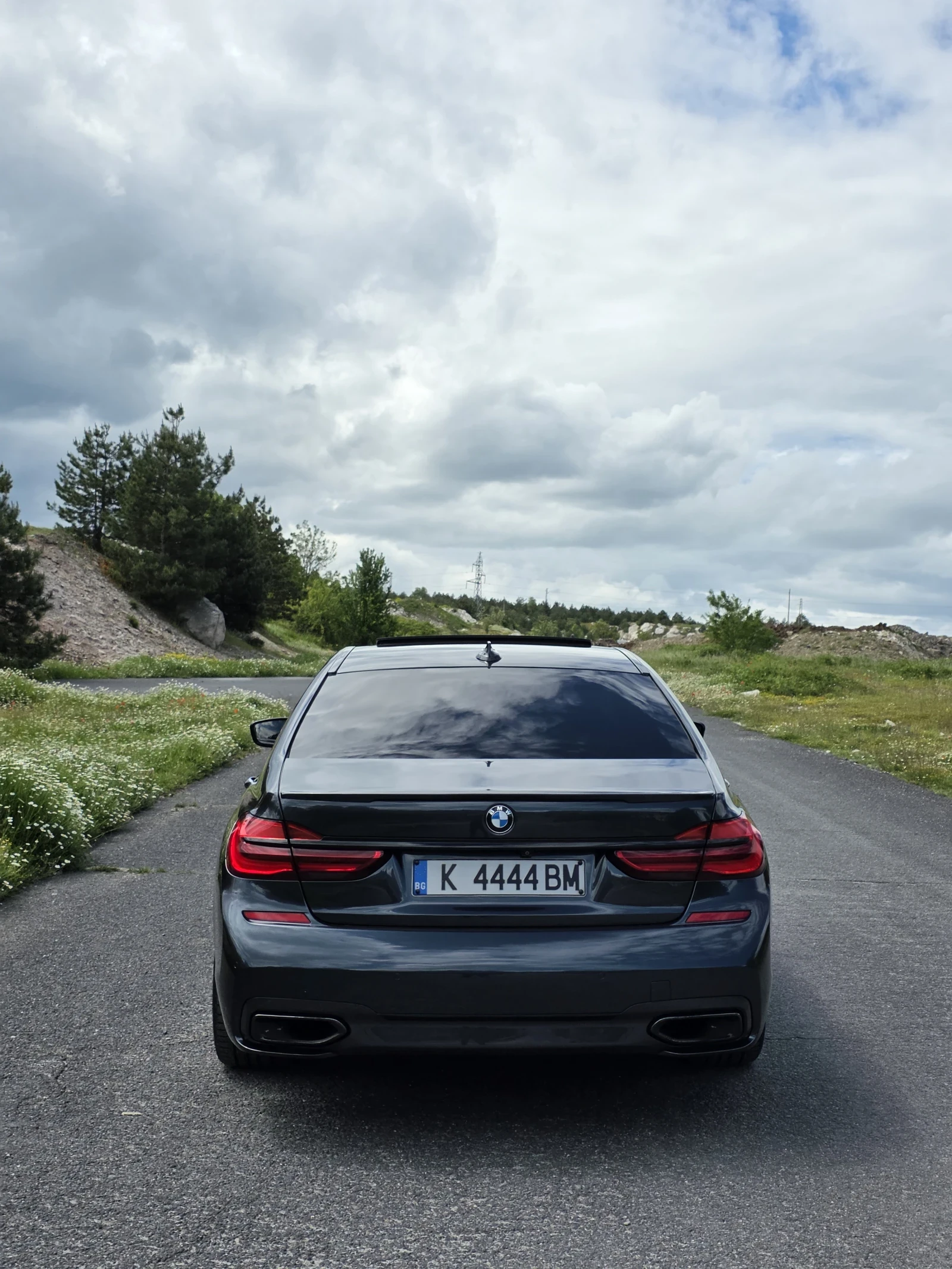 BMW 740 Xdrive/M packet/FULL Extri/KASKO, снимка 3 - Автомобили и джипове - 54568368