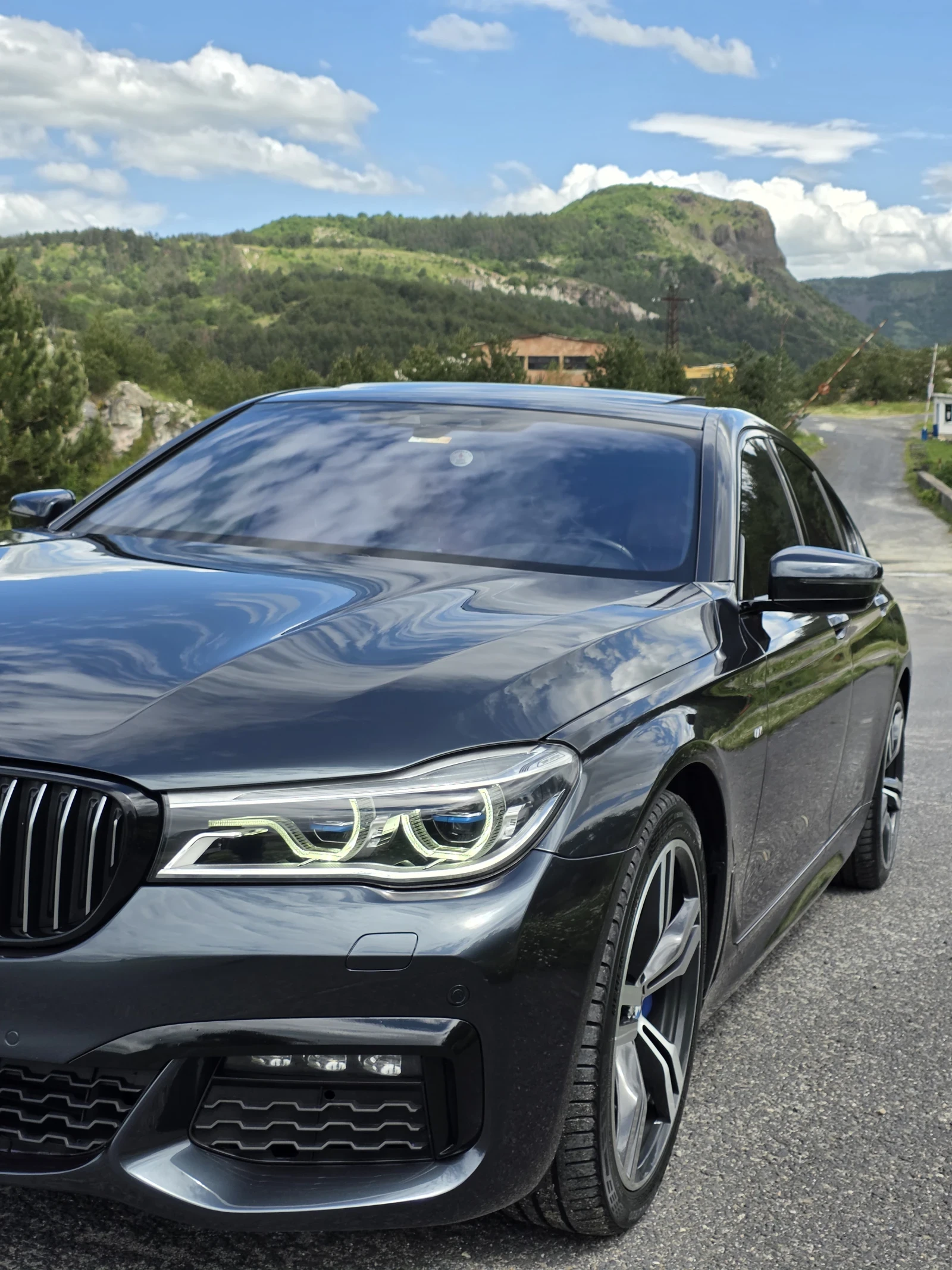 BMW 740 Xdrive/M packet/FULL Extri/KASKO, снимка 6 - Автомобили и джипове - 54568368