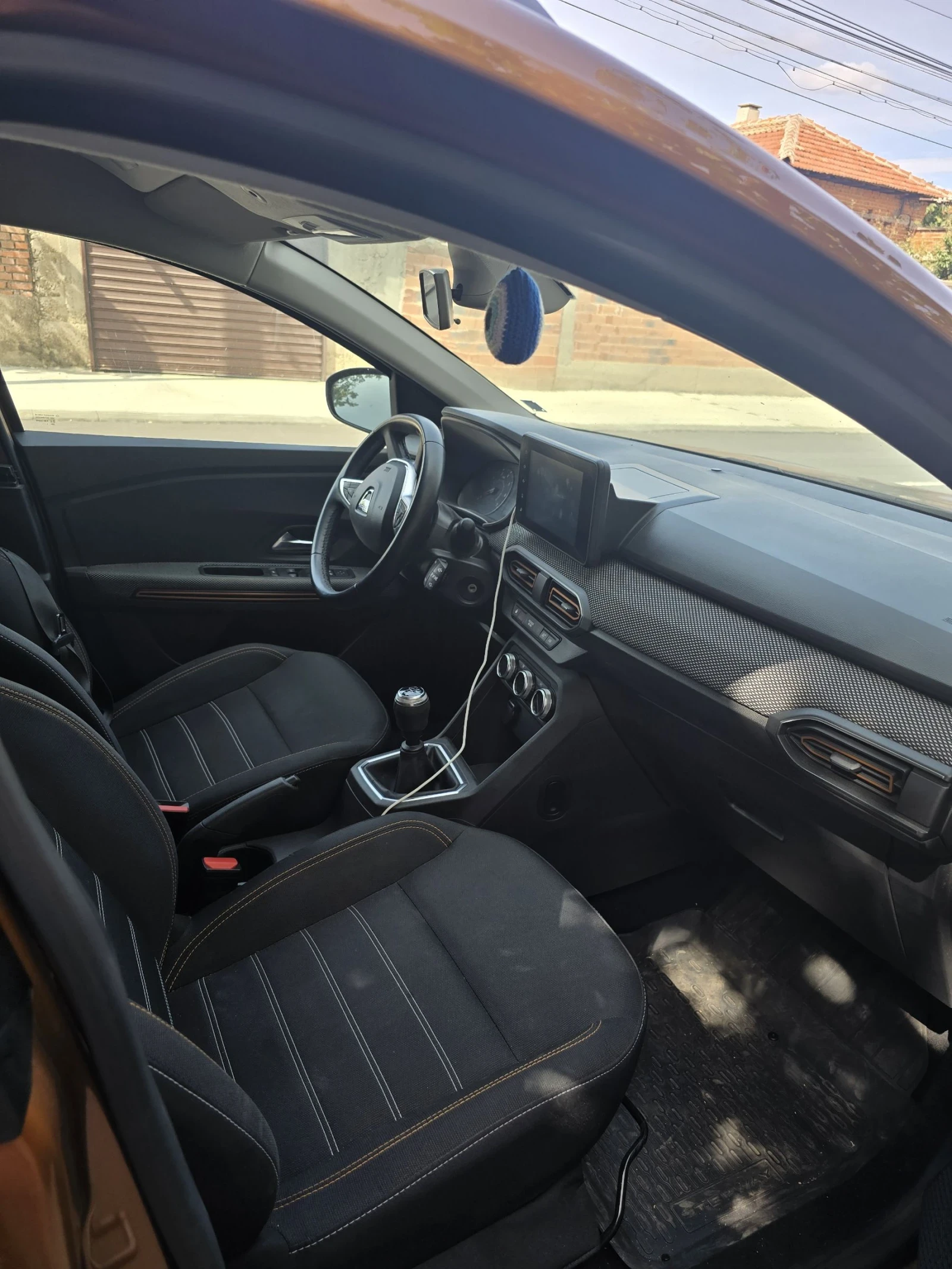 Dacia Sandero Stepway 1.0 LPG - изображение 3