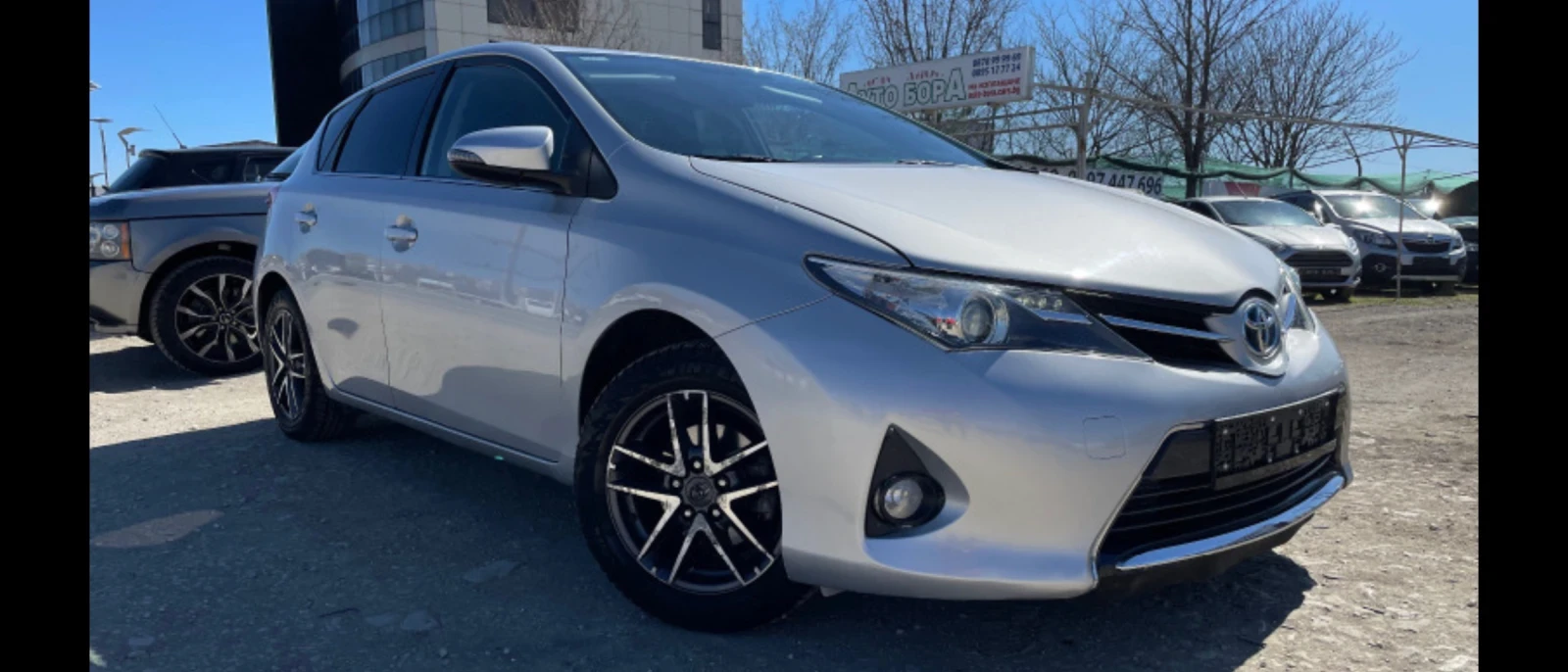 Toyota Auris  - изображение 2