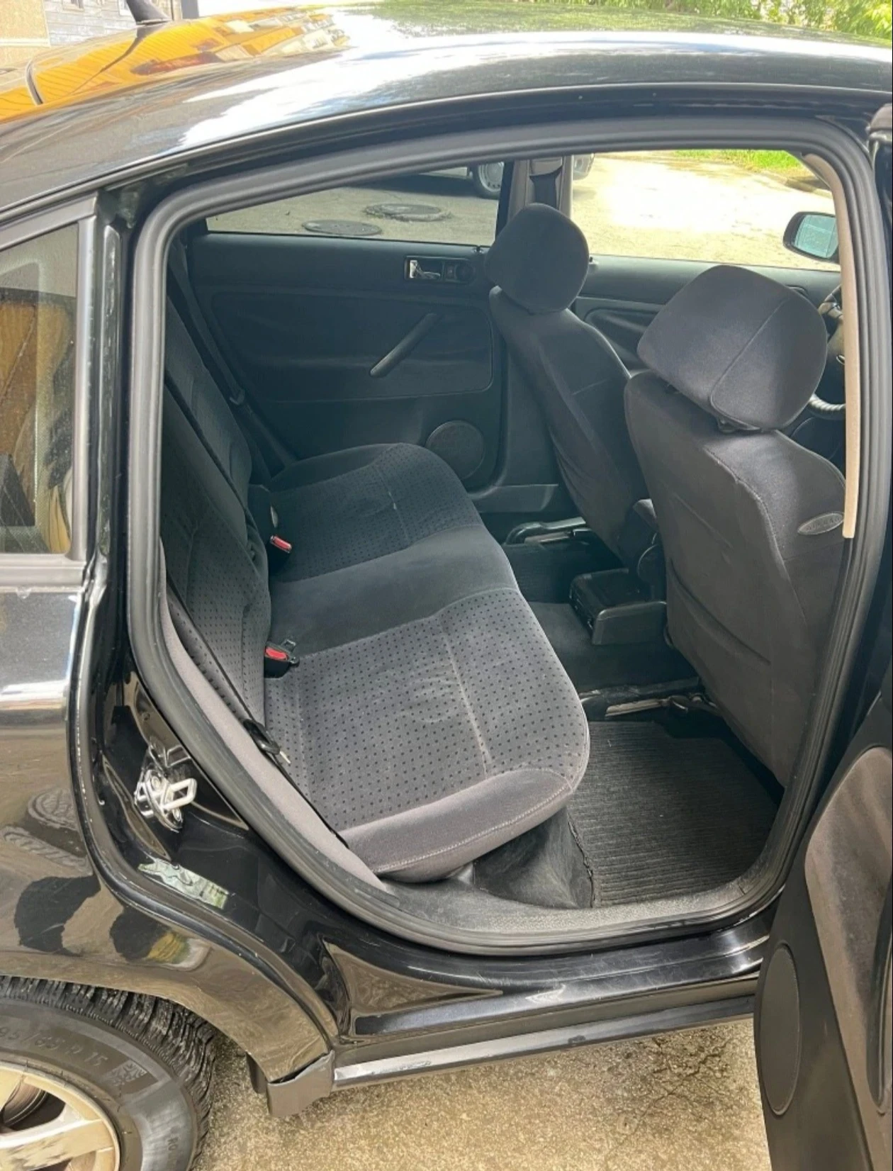 VW Passat | Mobile.bg   12