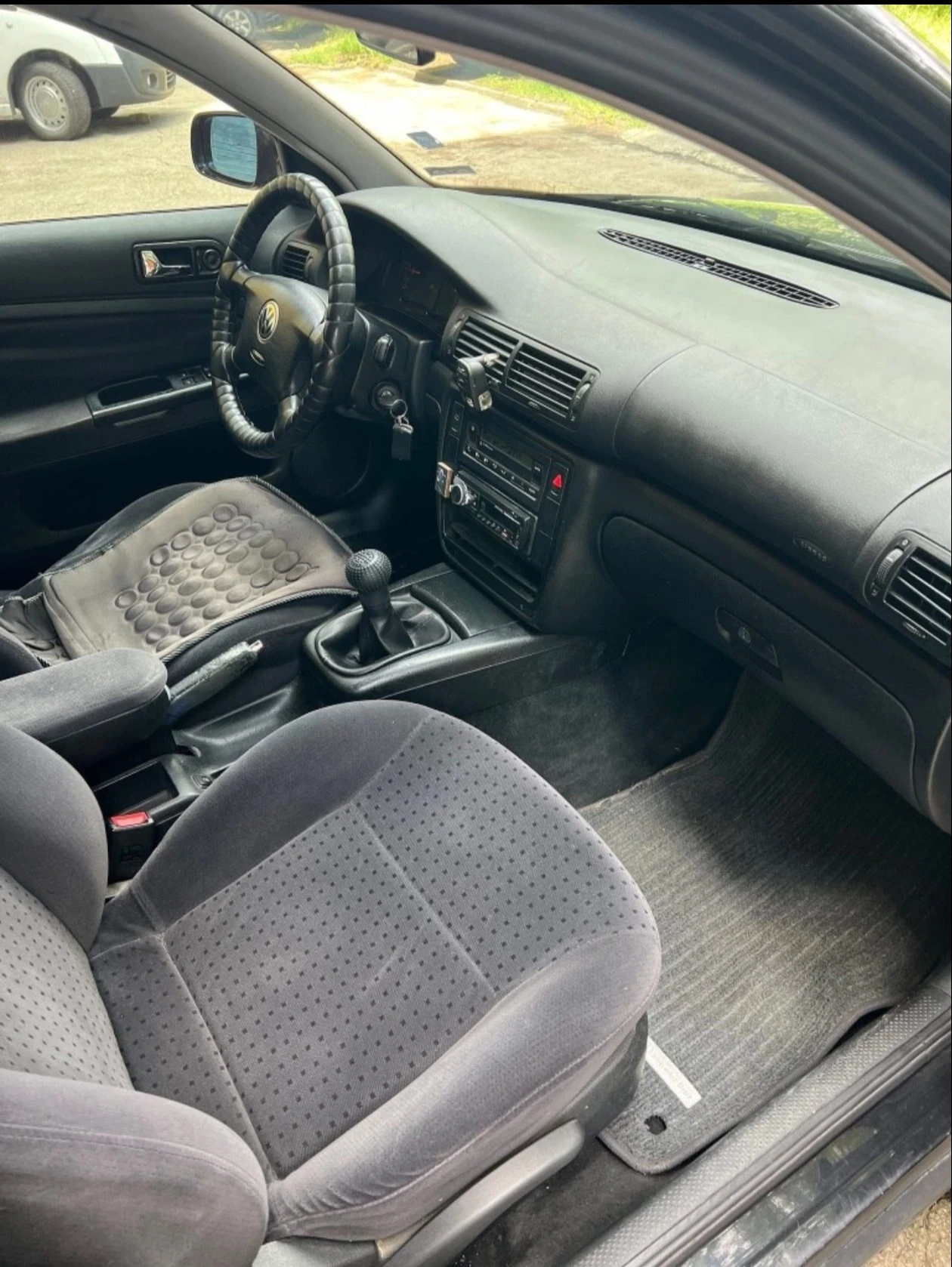 VW Passat | Mobile.bg   13