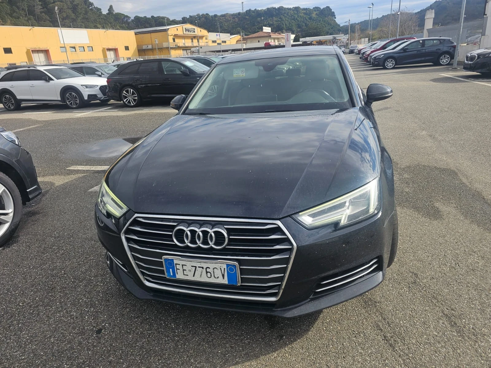 Audi A4 КАТО НОВА - изображение 2