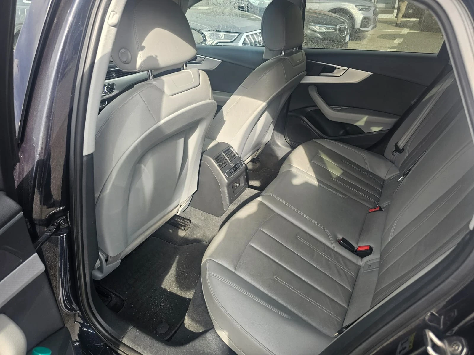 Audi A4 ���� ���� | Mobile.bg � ����������� 14