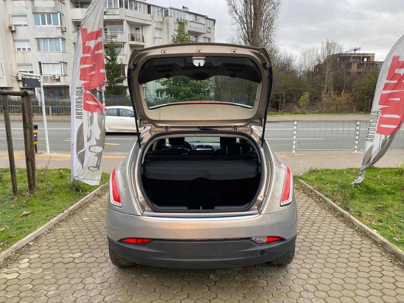 Lancia Delta 1.6JTD/KLIMA | Mobile.bg   15