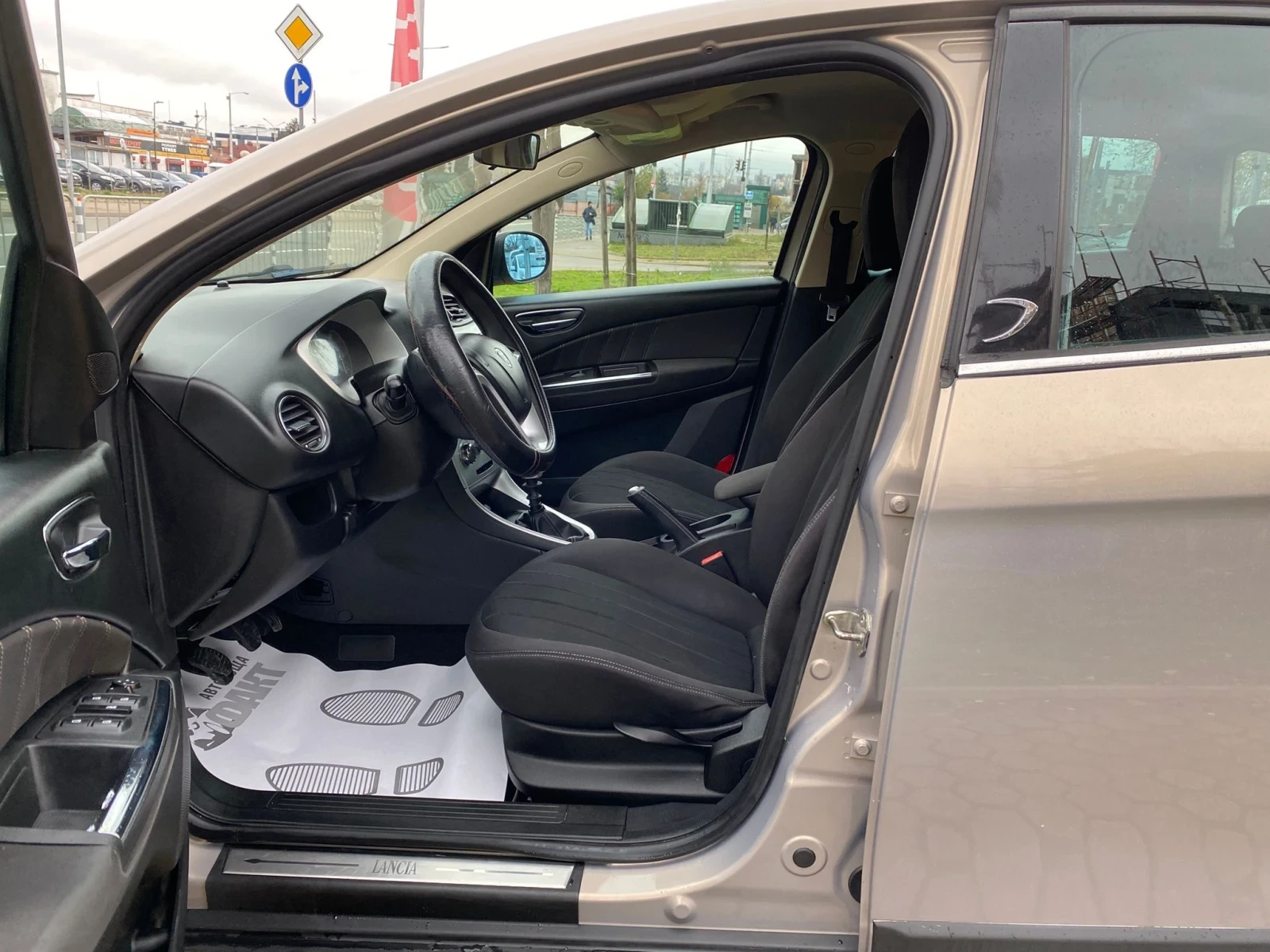 Lancia Delta 1.6JTD/KLIMA | Mobile.bg   8