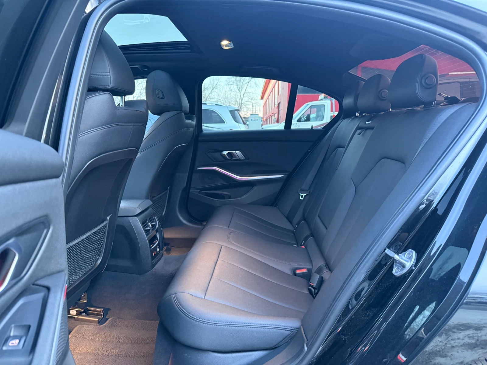 BMW 330 X-Drive* �.�����* ������* �������* ��������� ����� | Mobile.bg � ����������� 11