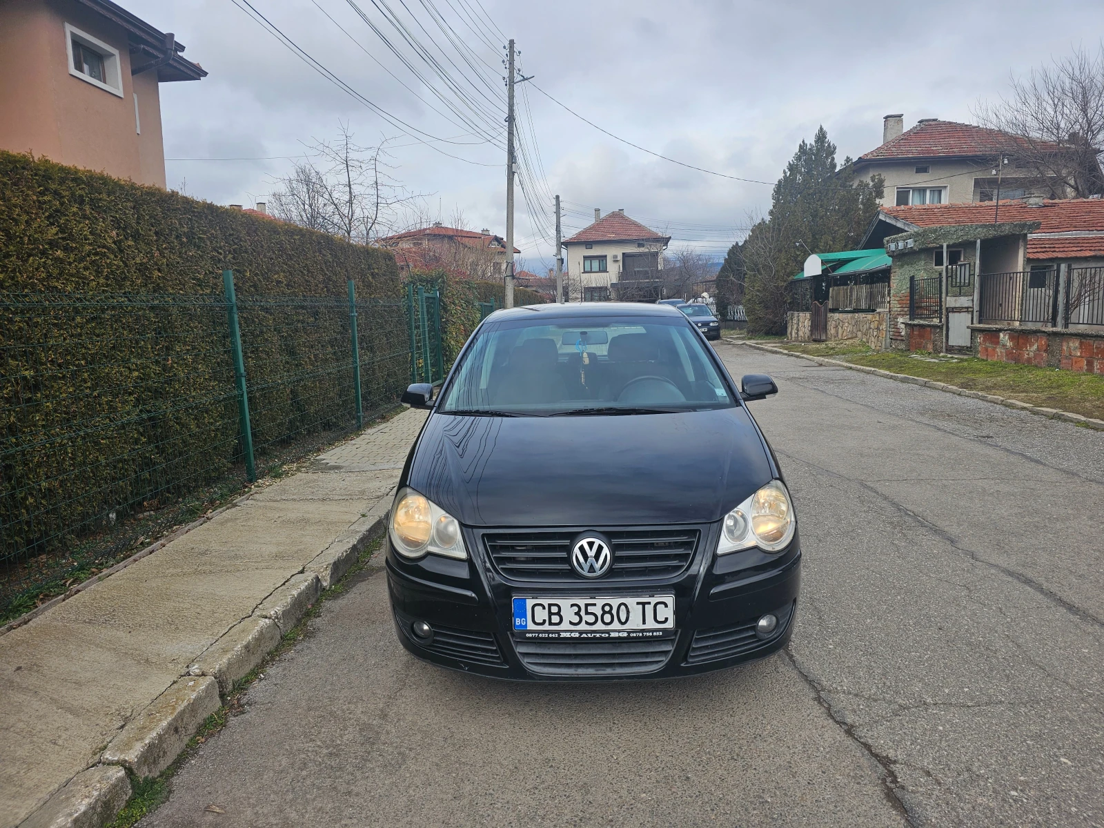 VW Polo Гаражно-климатр, снимка 6 - Автомобили и джипове - 53800990
