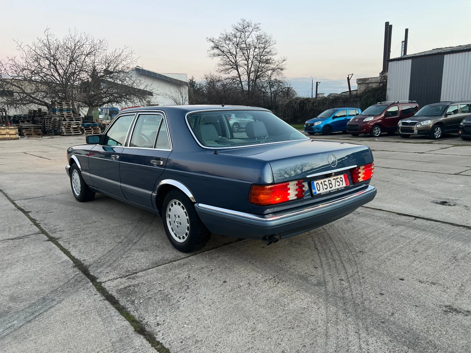 Mercedes-Benz S 300 SE, снимка 3 - Автомобили и джипове - 53833549