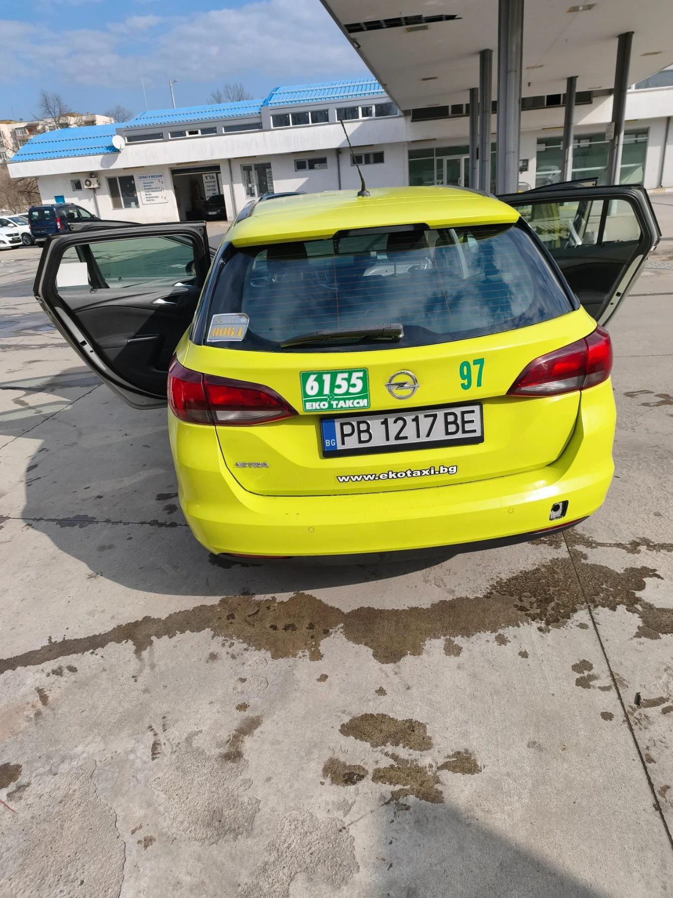 Opel Astra, снимка 4 - Автомобили и джипове - 53971374