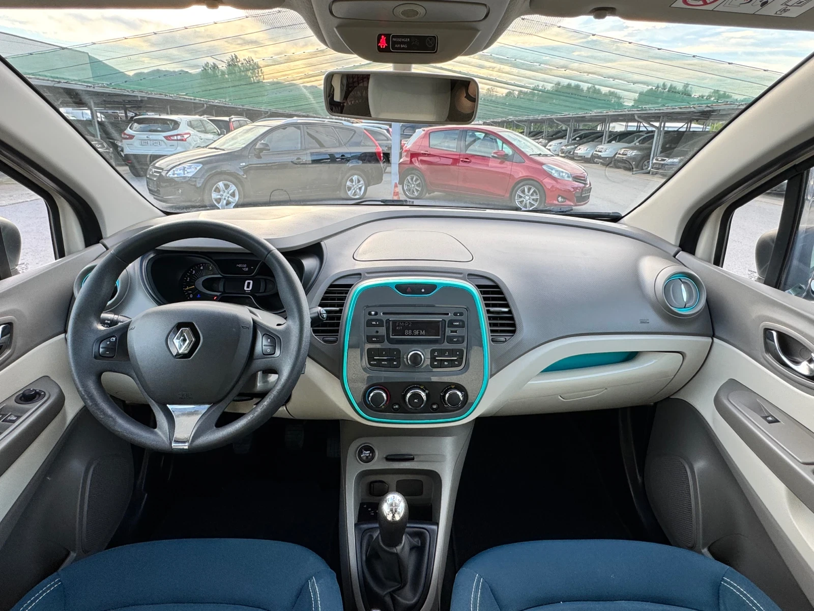Renault Captur 1.5DCI ИТАЛИЯ, снимка 13 - Автомобили и джипове - 54544497