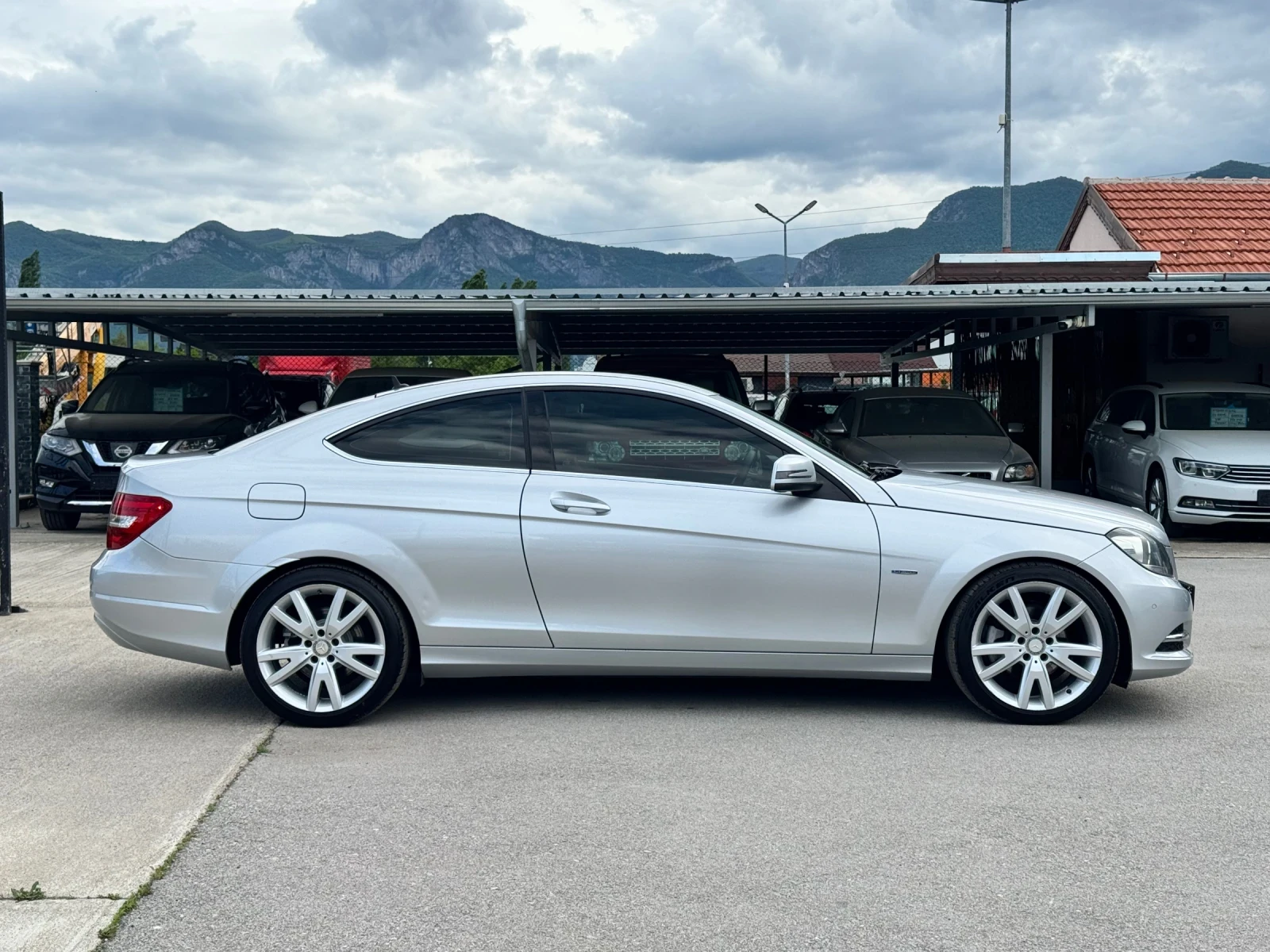 Mercedes-Benz C 220 2.2CDI АВТОМАТ ИТАЛИЯ, снимка 5 - Автомобили и джипове - 54610797
