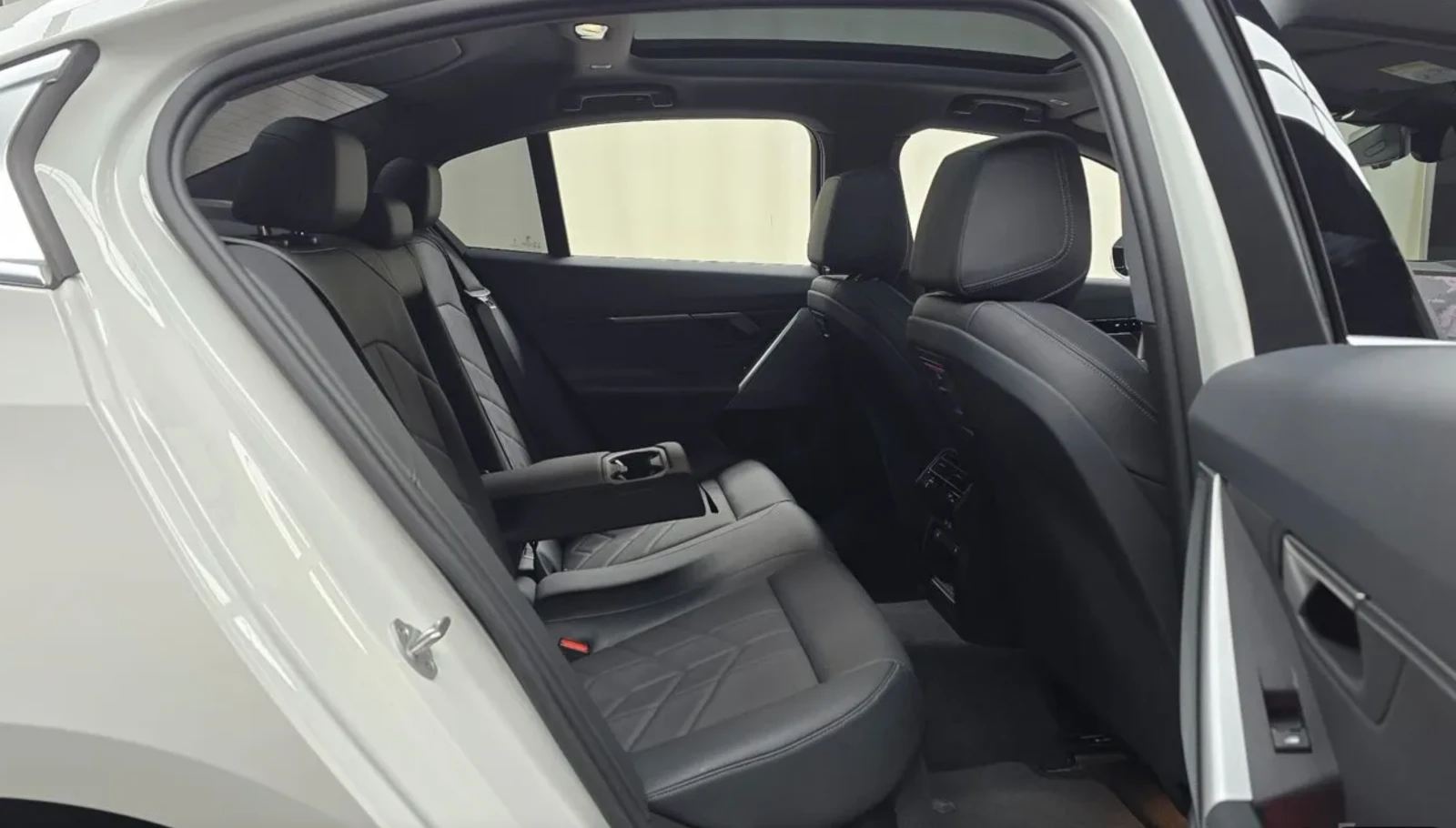 BMW 520 Крайна цена* , снимка 12 - Автомобили и джипове - 54946696