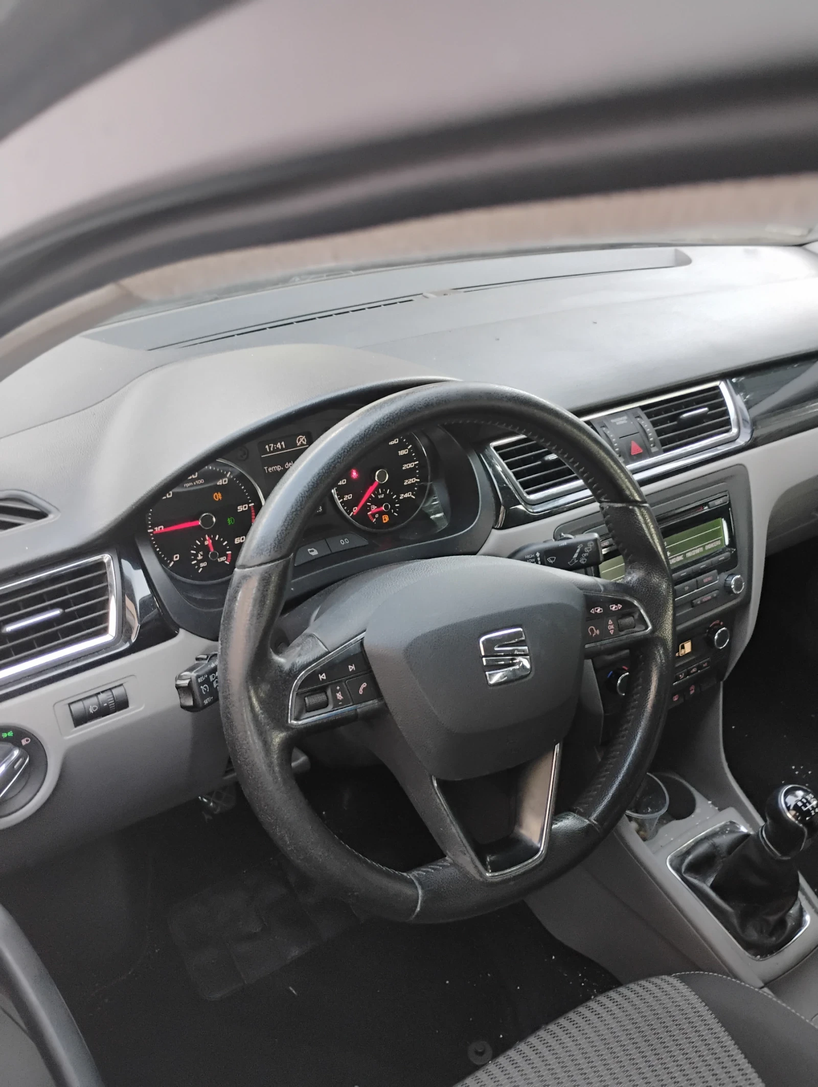 Seat Toledo Seat Toledo, снимка 9 - Автомобили и джипове - 55062566