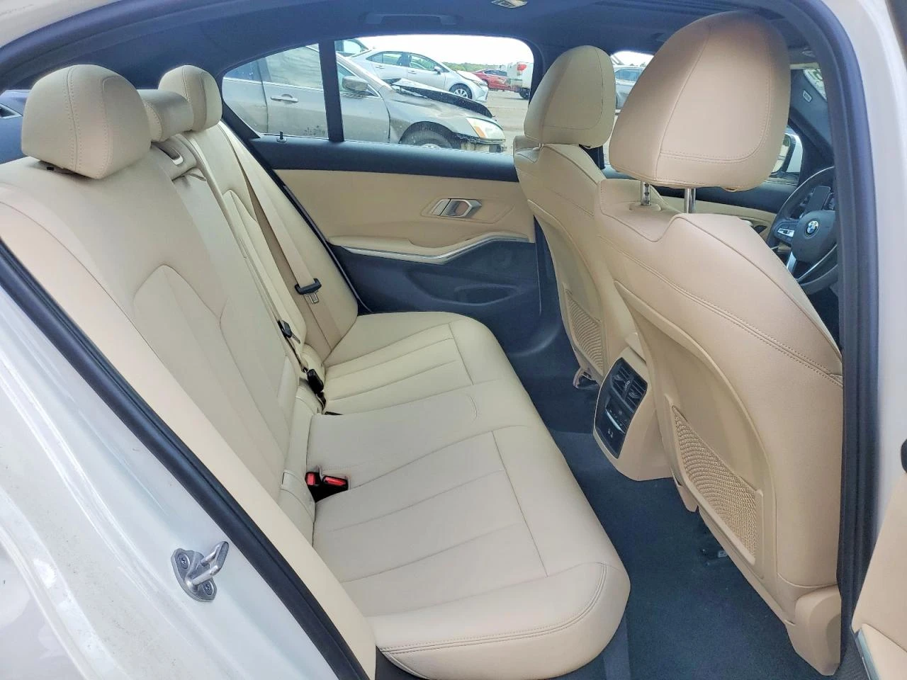 BMW 330 2.0l I | Mobile.bg � ����������� 10