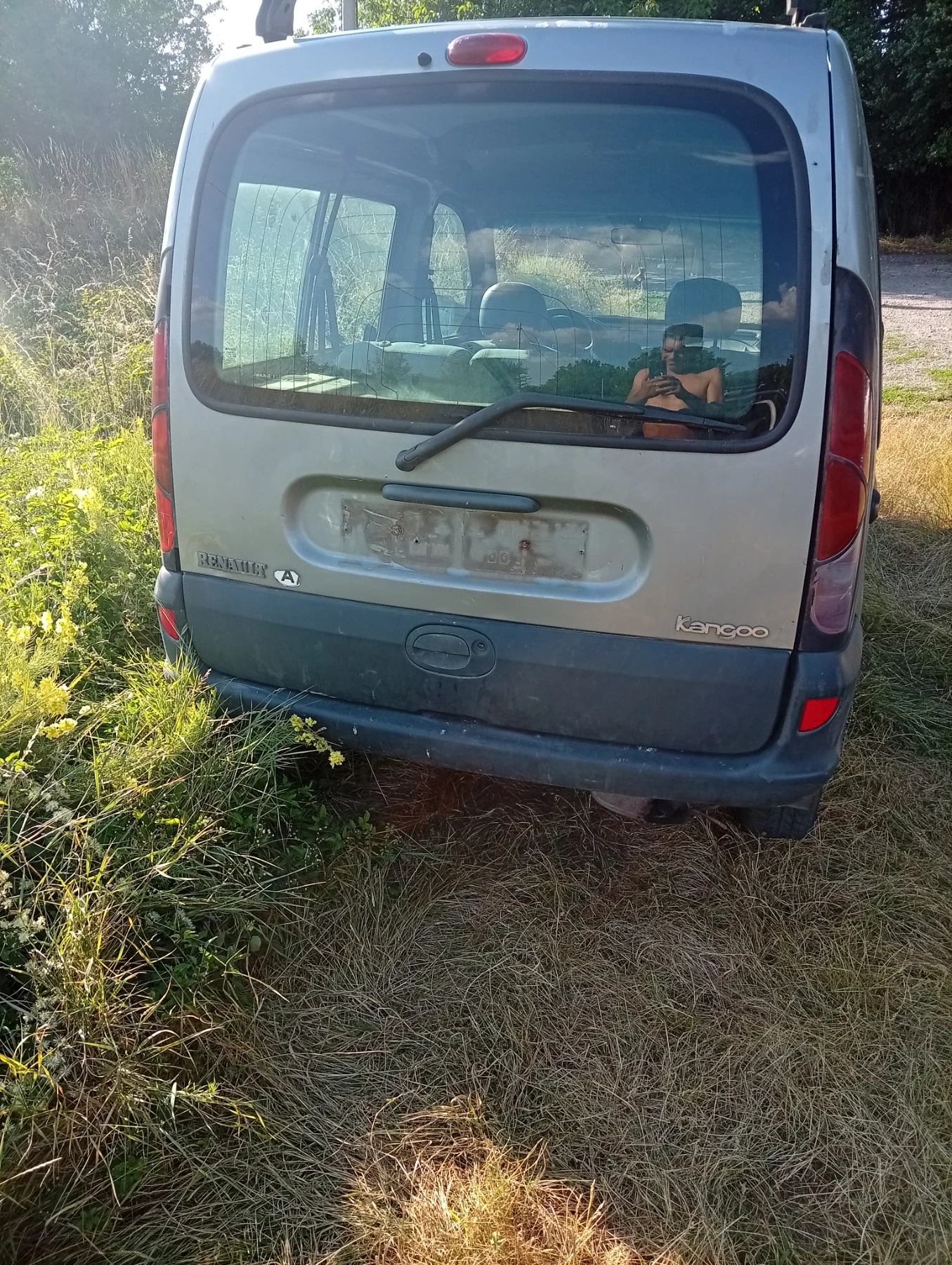 Renault Kangoo 1.9 Дизел, снимка 3 - Автомобили и джипове - 55283866