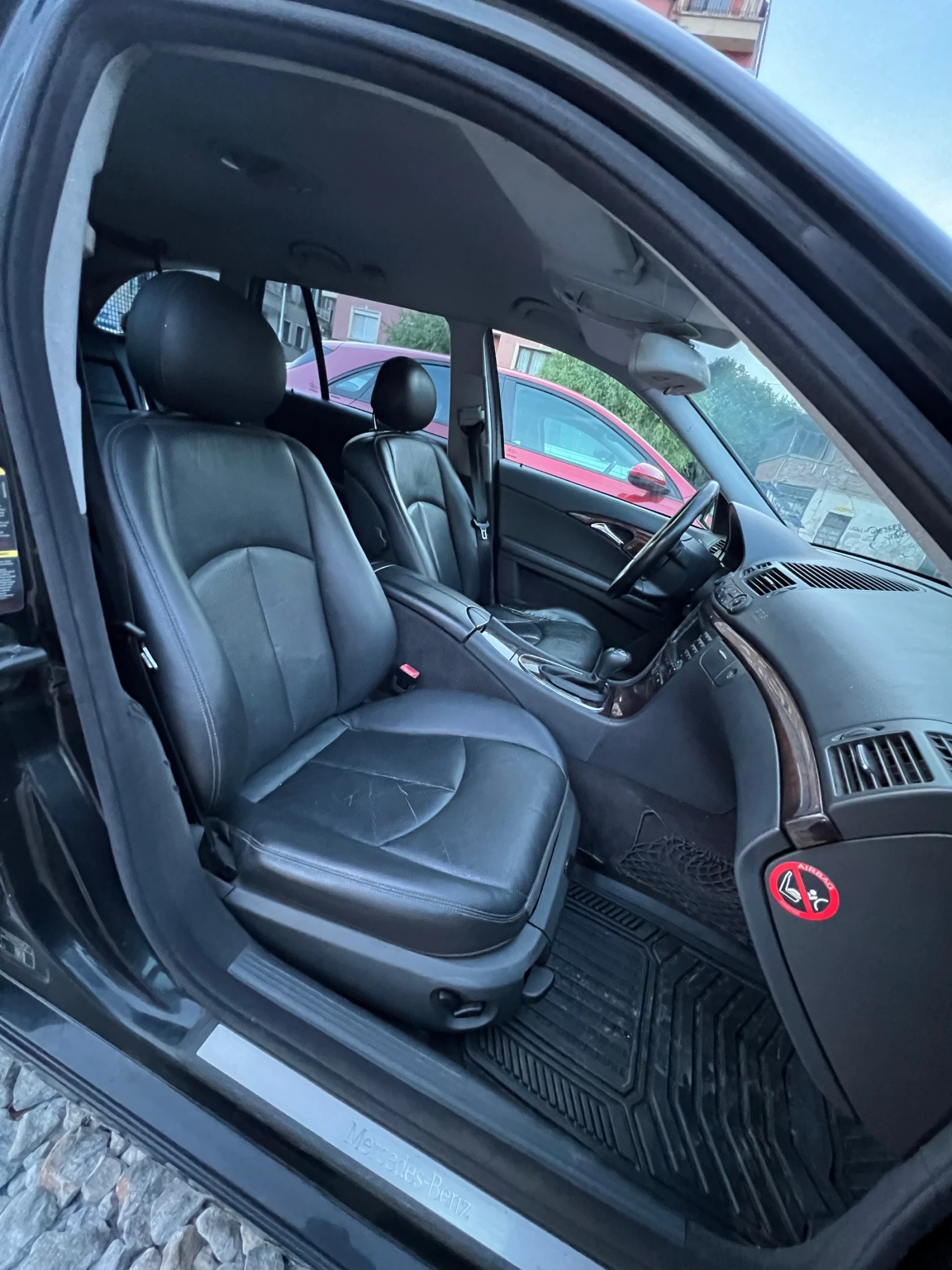 Mercedes-Benz E 320 CDI / Automatic/ Klima, снимка 8 - Автомобили и джипове - 55542028