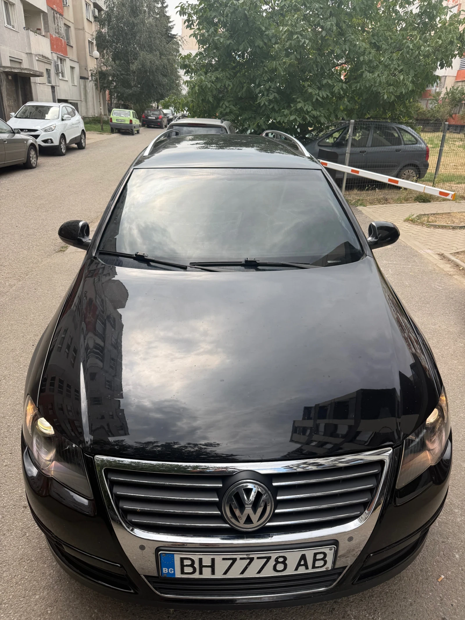 VW Passat 2.0 TDI, снимка 4 - Автомобили и джипове - 55598364