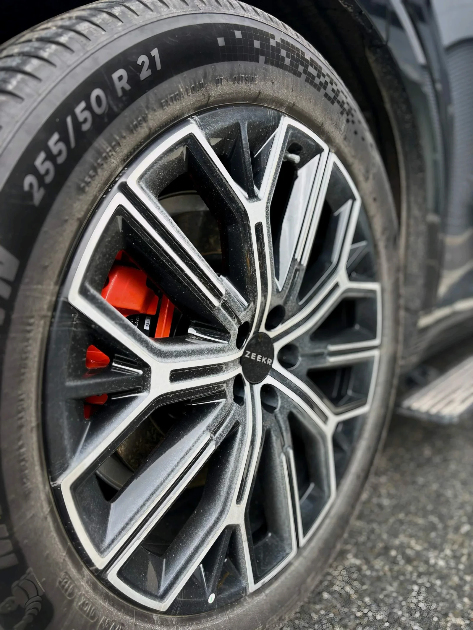 Zeekr X 8X  AWD PHEV 70 kWh Ultra Edition, снимка 6 - Автомобили и джипове - 55658514