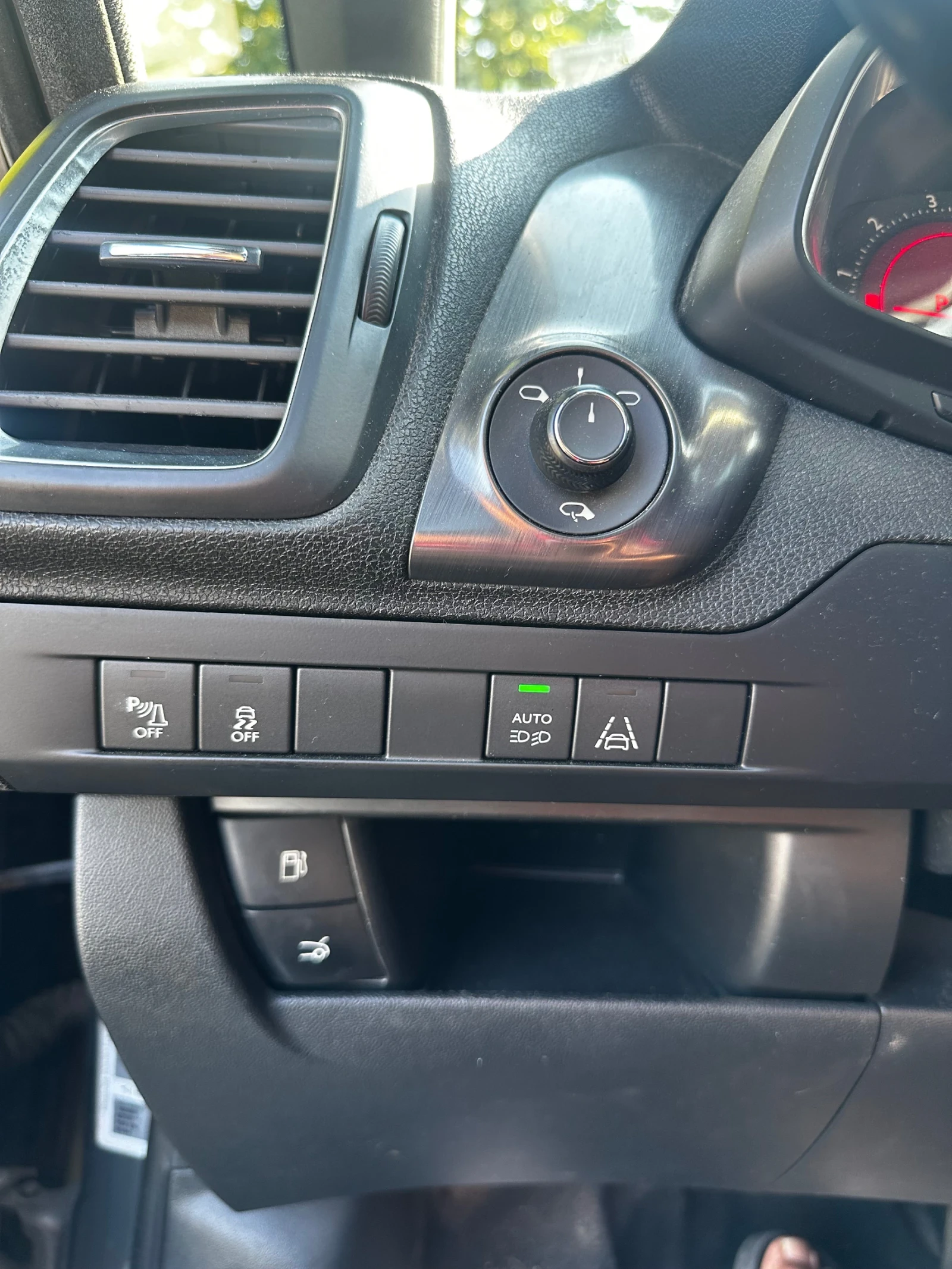 Citroen DS5 2.0 HDI EXCLUSIVE , снимка 4 - Автомобили и джипове - 55789941