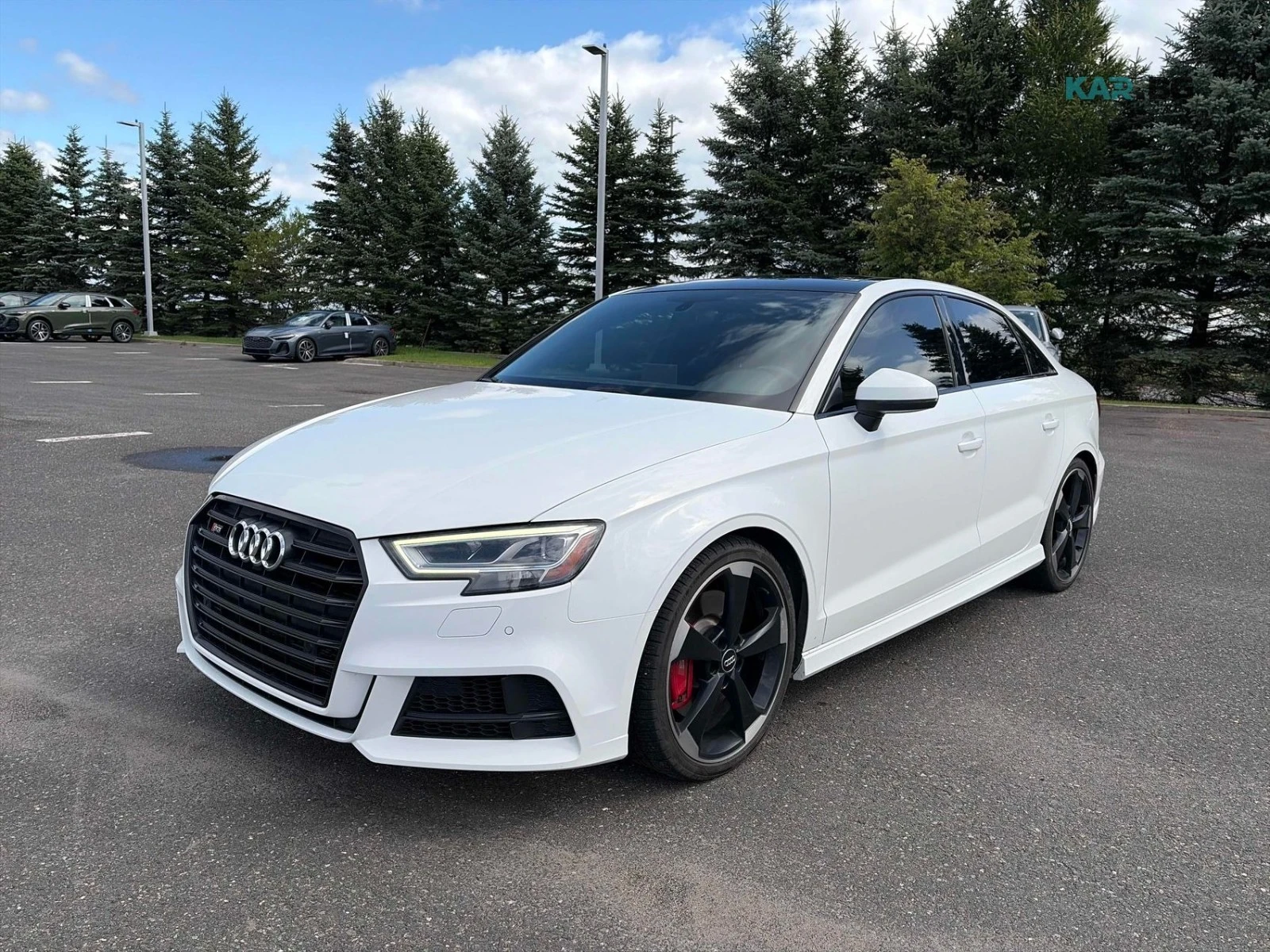 Audi S3 Progressiv Автокредит Цена до България