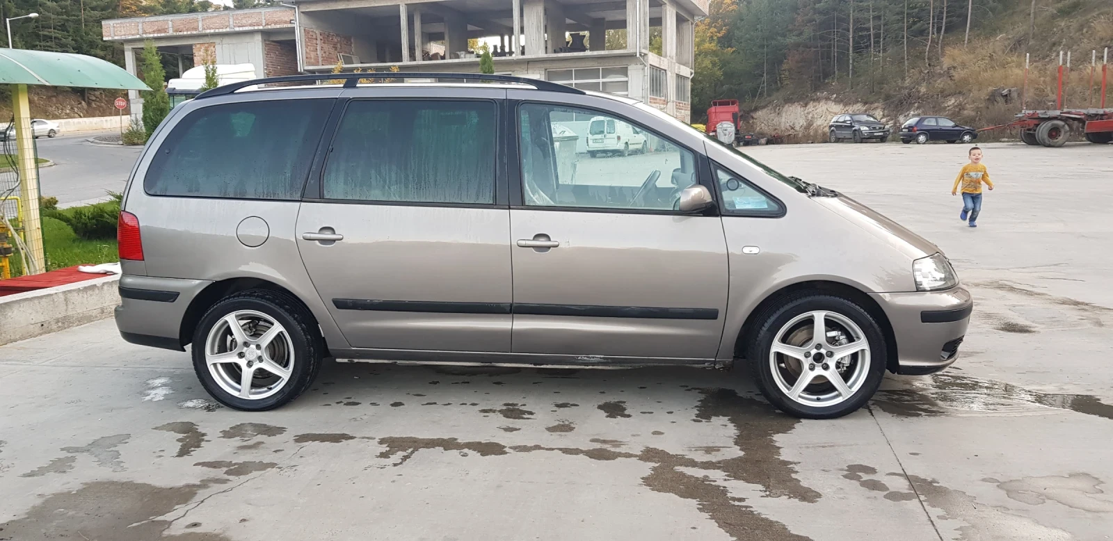 Seat Alhambra, снимка 6 - Автомобили и джипове - 56228969