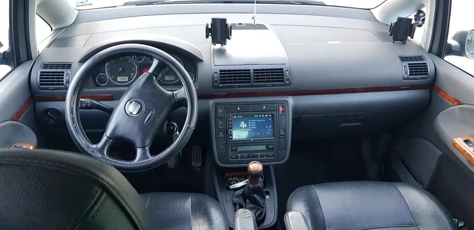 Seat Alhambra, снимка 10 - Автомобили и джипове - 56228969