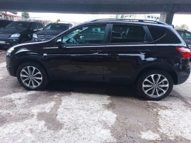 Nissan Qashqai KAMERA 360 , PANORAMA, NAVI  - 8400 € / 16428.97 лв. - 90138342 7