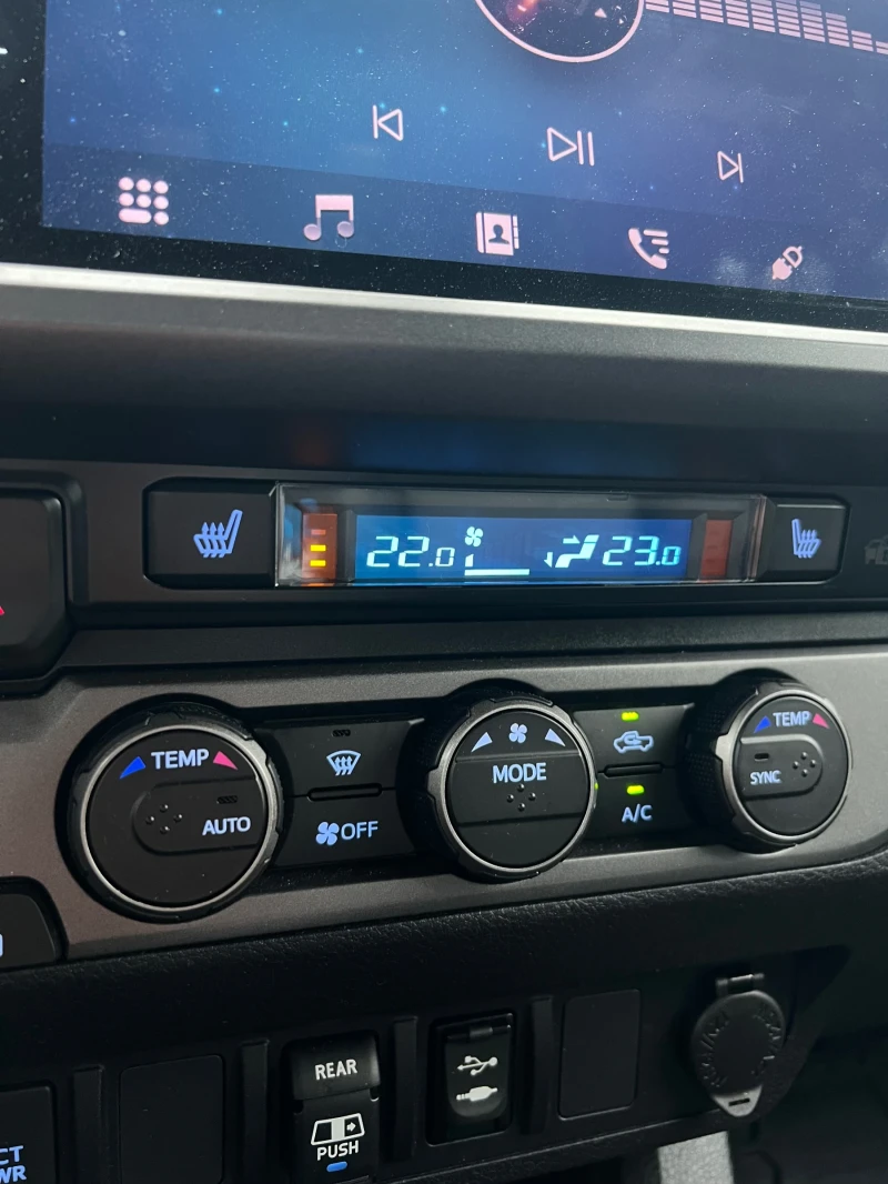 Toyota Tacoma TRD PRO , снимка 10 - Автомобили и джипове - 52555415