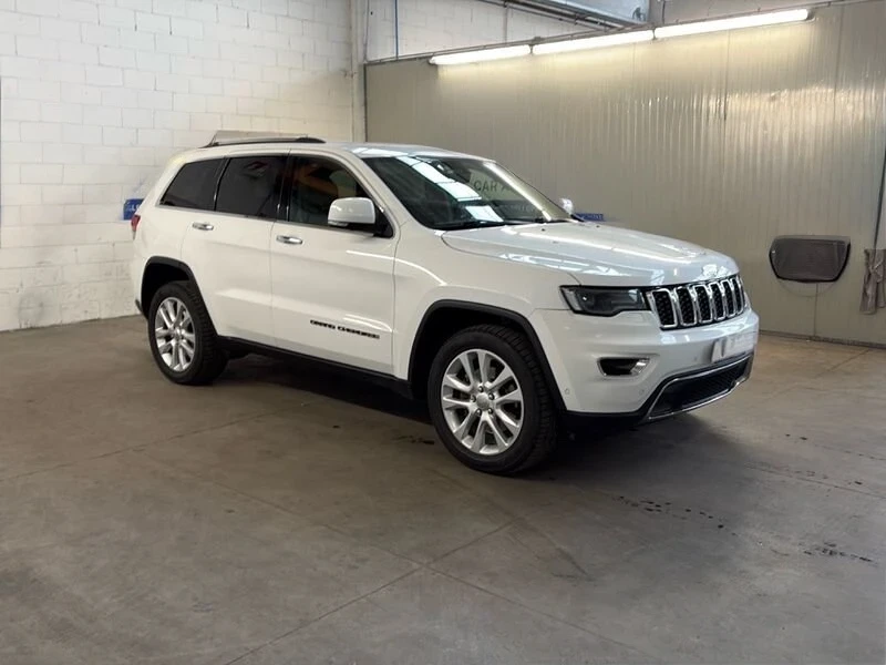 Jeep Grand cherokee * Facelift* 2018* 3.0CRD* , снимка 2 - Автомобили и джипове - 54673912