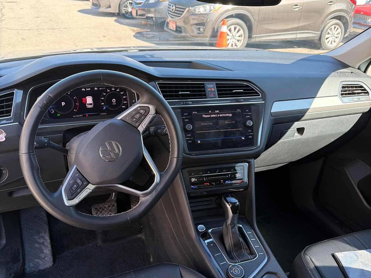 VW Tiguan  Comfortline /CAMERA/ПОДГРЕВИ , снимка 11 - Автомобили и джипове - 54023327