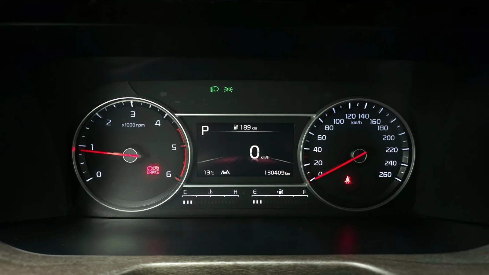 Kia Sorento ПОДГРЕВИ / СЛ. НА ЛЕНТИ, снимка 10 - Автомобили и джипове - 54060738