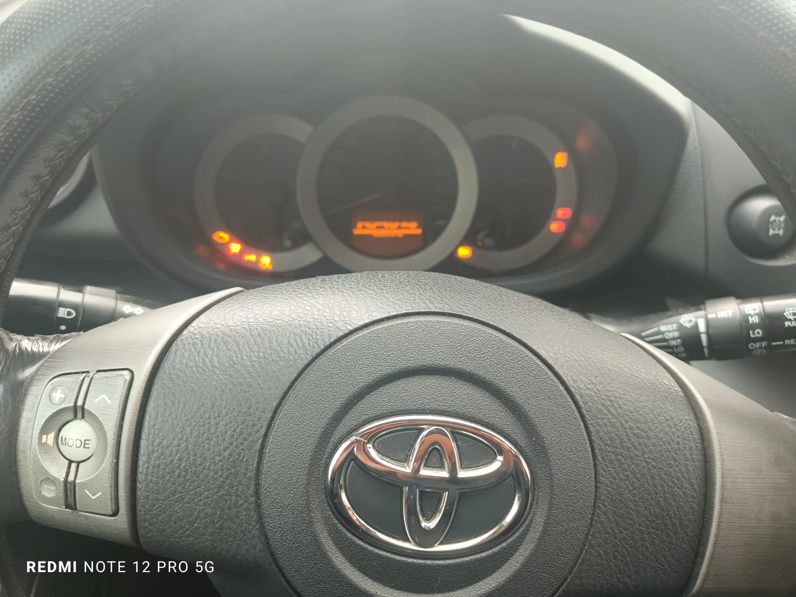 Toyota Rav4, снимка 8 - Автомобили и джипове - 54482167