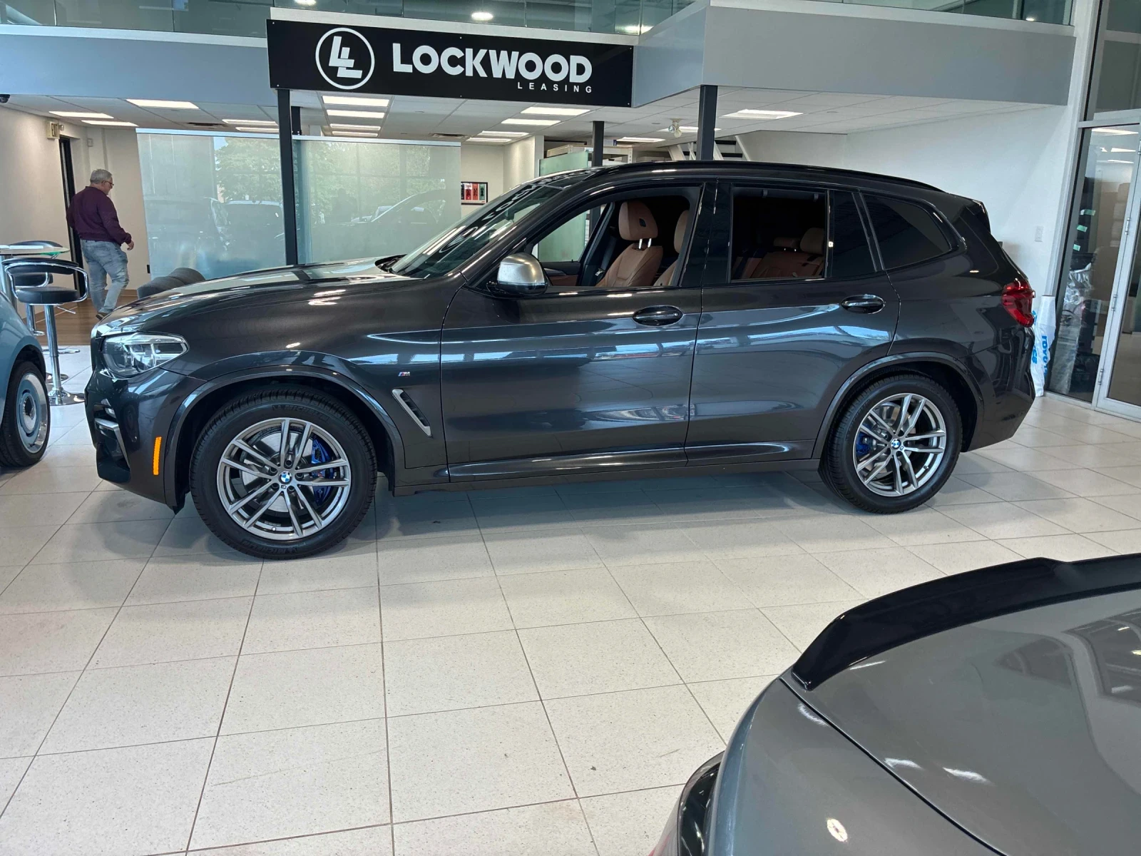 BMW X3 M40i * ПОДГРЕВ * ПАНОРАМА * 2 КЛЮЧА * CARFAX, снимка 2 - Автомобили и джипове - 54663590