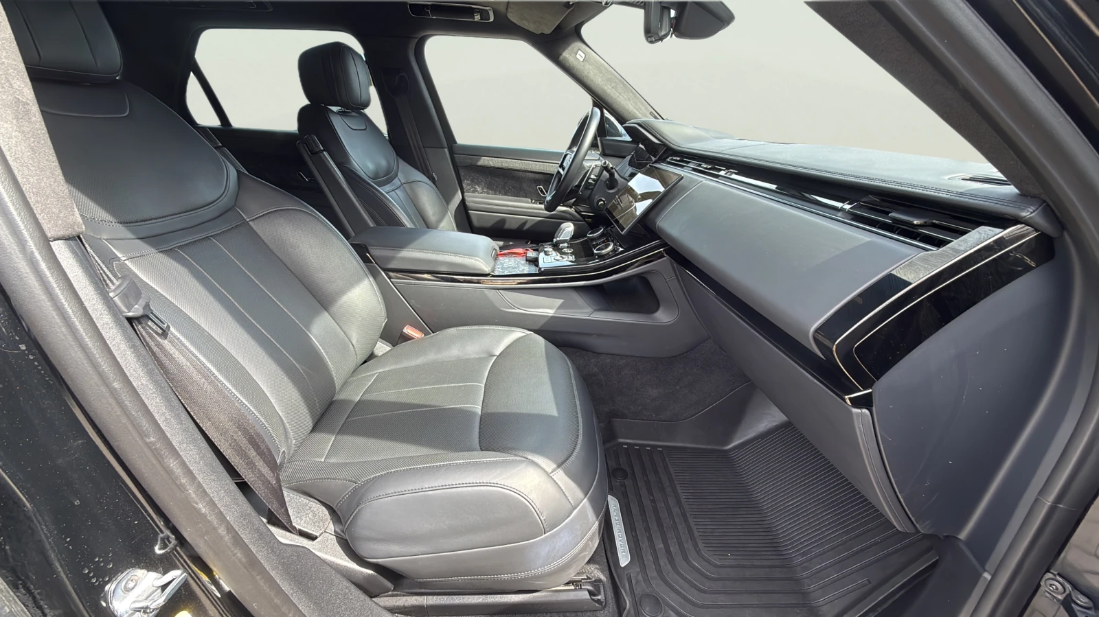 Land Rover Range Rover Sport 3.0D I6, снимка 12 - Автомобили и джипове - 54663813