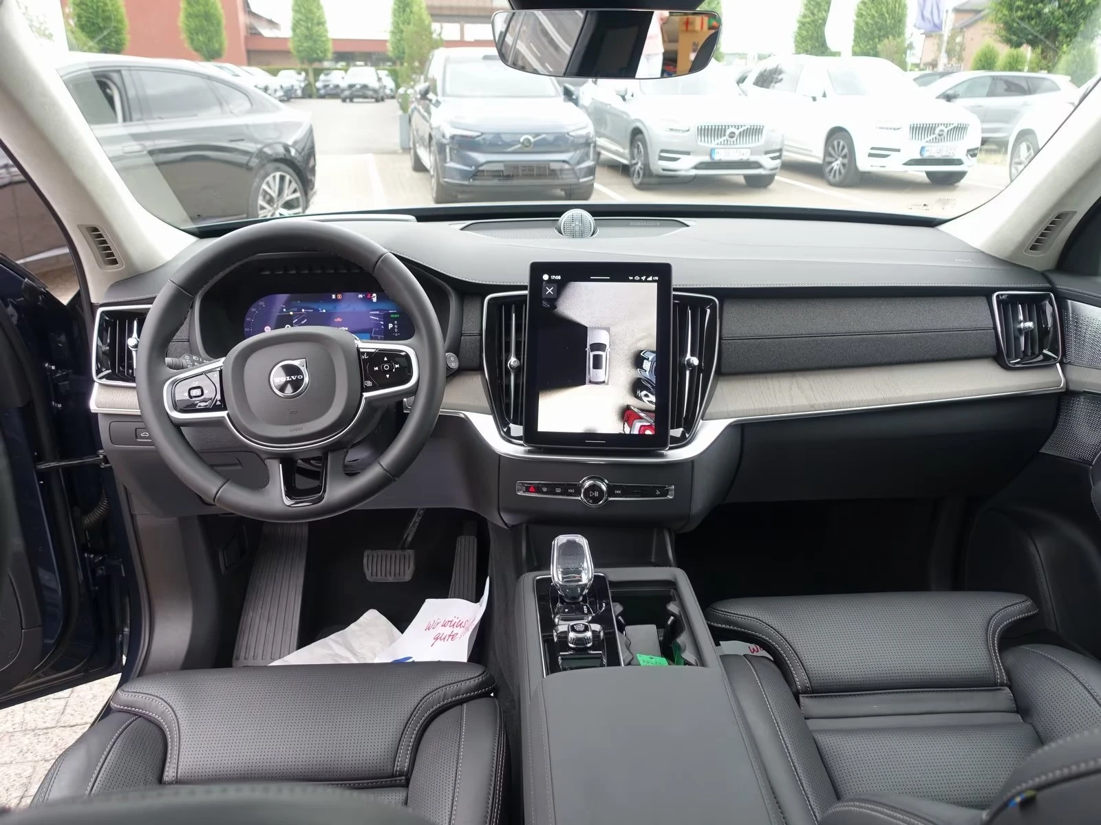 Volvo Xc90 NEW T8 AWD Ultra Bright FourC 7 Seats, снимка 7 - Автомобили и джипове - 55219002