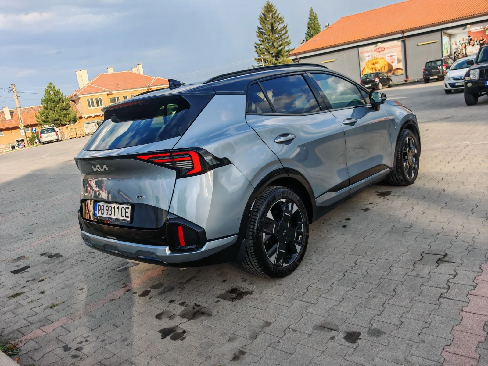 Kia Sportage 1.6 GDI - AWD 180 HP, снимка 10 - Автомобили и джипове - 55890528
