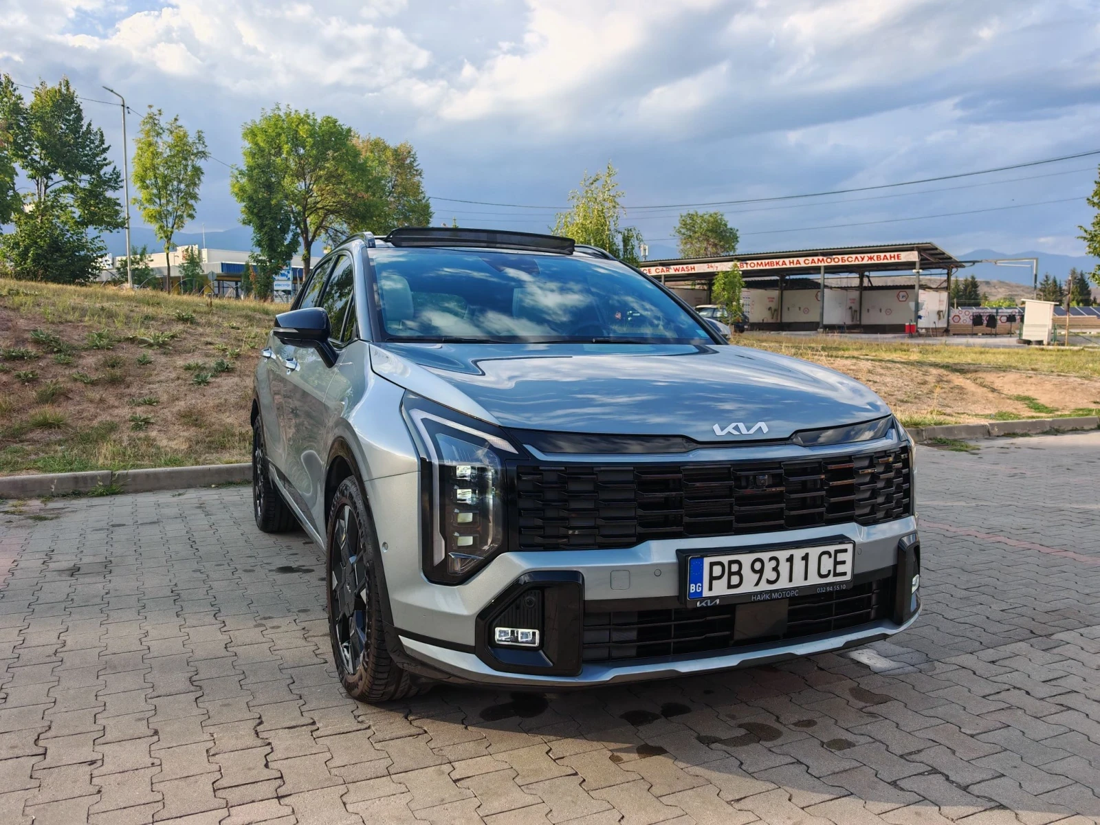 Kia Sportage 1.6 GDI - AWD 180 HP, снимка 2 - Автомобили и джипове - 55890528