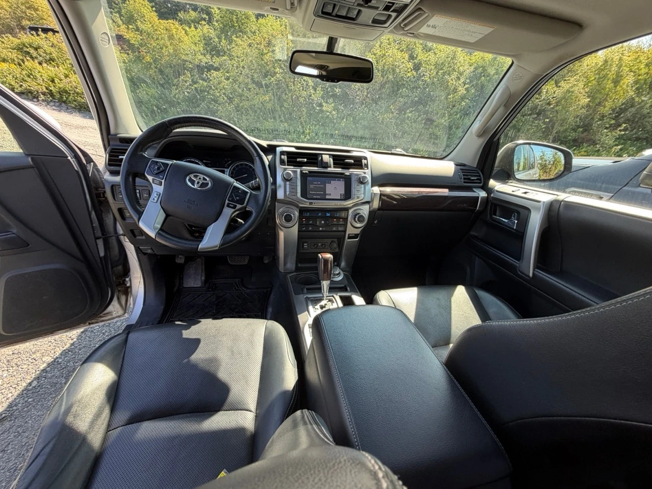 Toyota 4runner * SR5 * CARFAX * ОПЦИЯ ЗА ФИНАНСИРАНЕ , снимка 9 - Автомобили и джипове - 56025489
