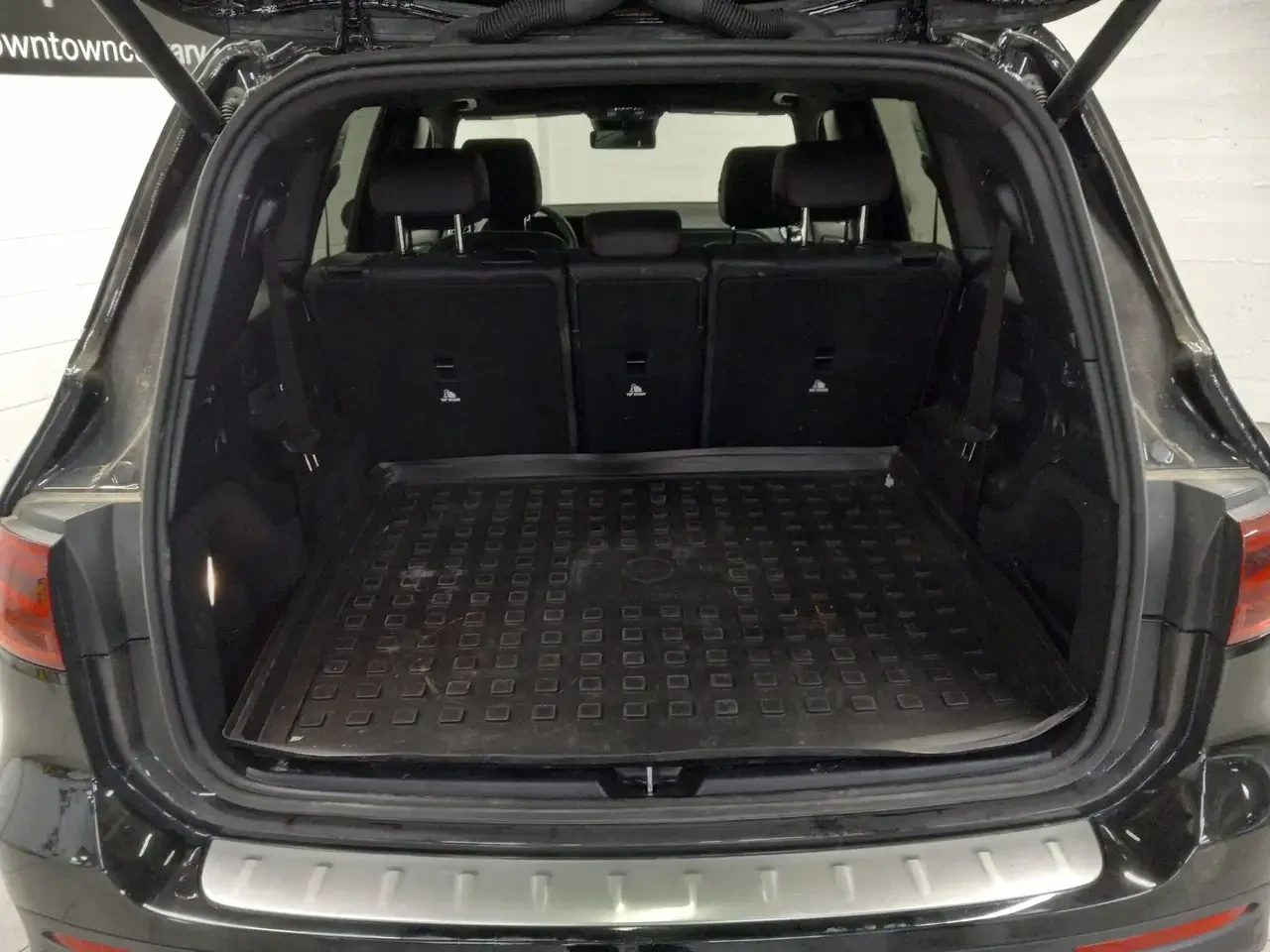 Mercedes-Benz GLB, снимка 16 - Автомобили и джипове - 56184025