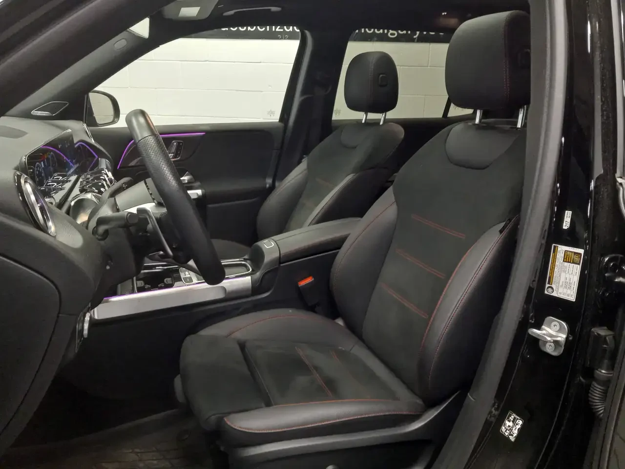Mercedes-Benz GLB, снимка 2 - Автомобили и джипове - 56184025