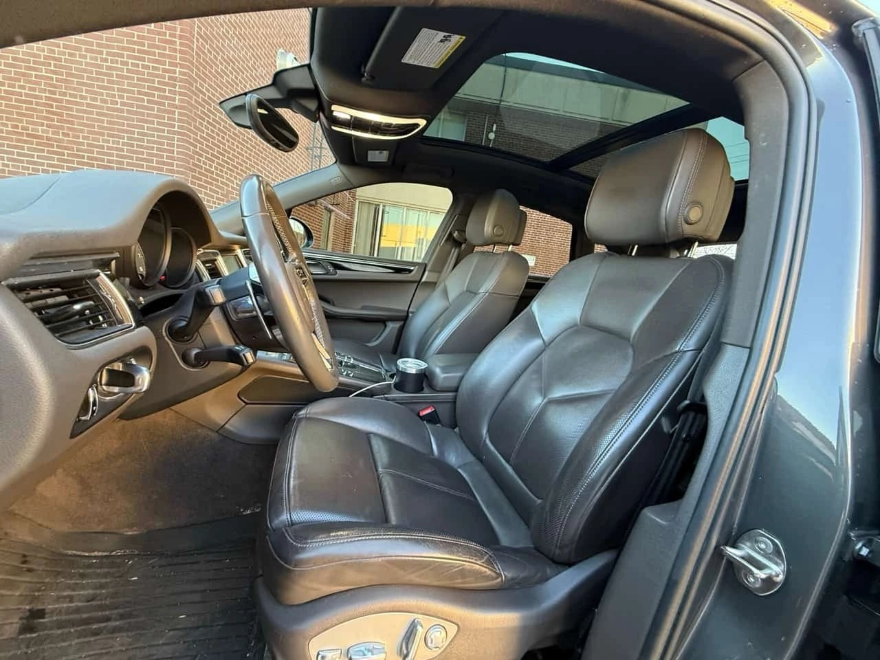 Porsche Macan * AWD 4dr S * CARFAX * ����� �� ����������� | Mobile.bg � ����������� 5