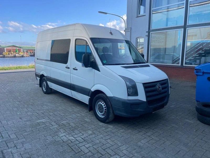 VW Crafter, снимка 2 - Бусове и автобуси - 47816062