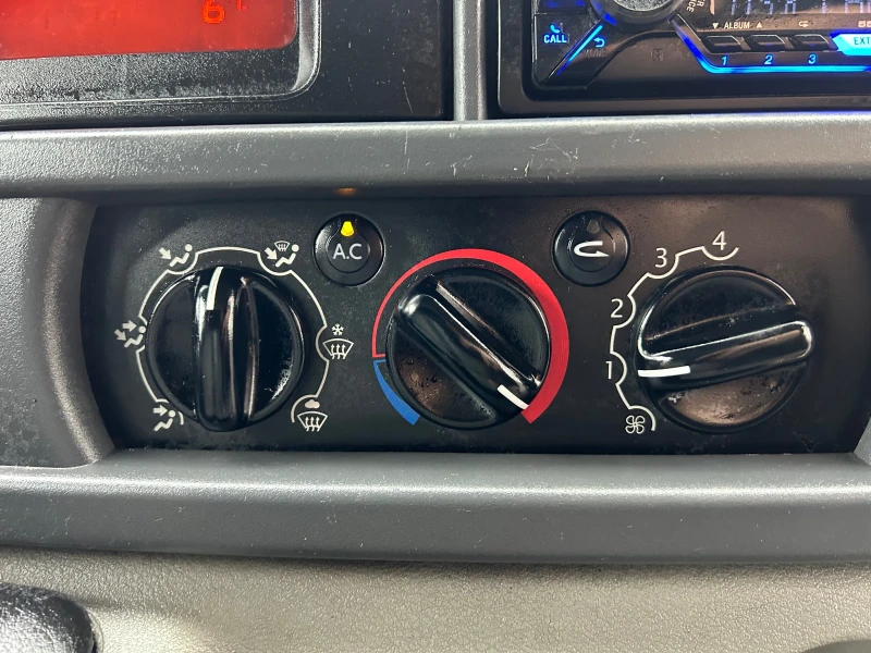 Renault Master, снимка 4 - Бусове и автобуси - 52770583