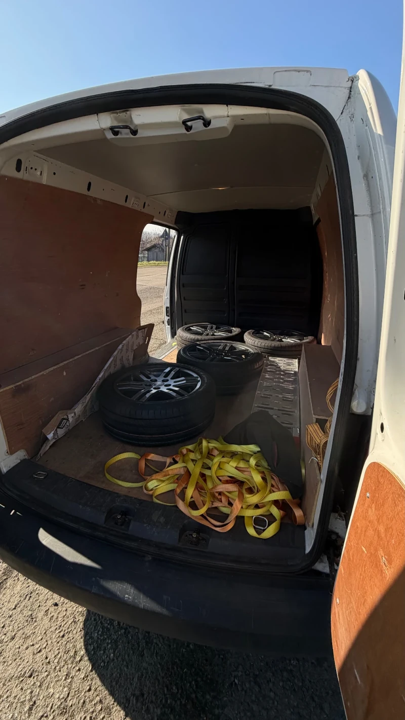 VW Caddy Maxxy 16 TDi, снимка 5 - Бусове и автобуси - 53167456