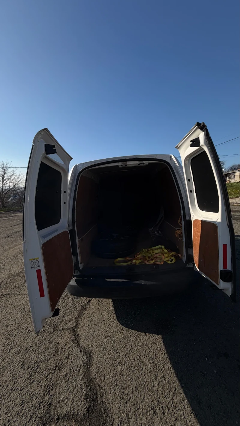 VW Caddy Maxxy 16 TDi, снимка 7 - Бусове и автобуси - 53167456