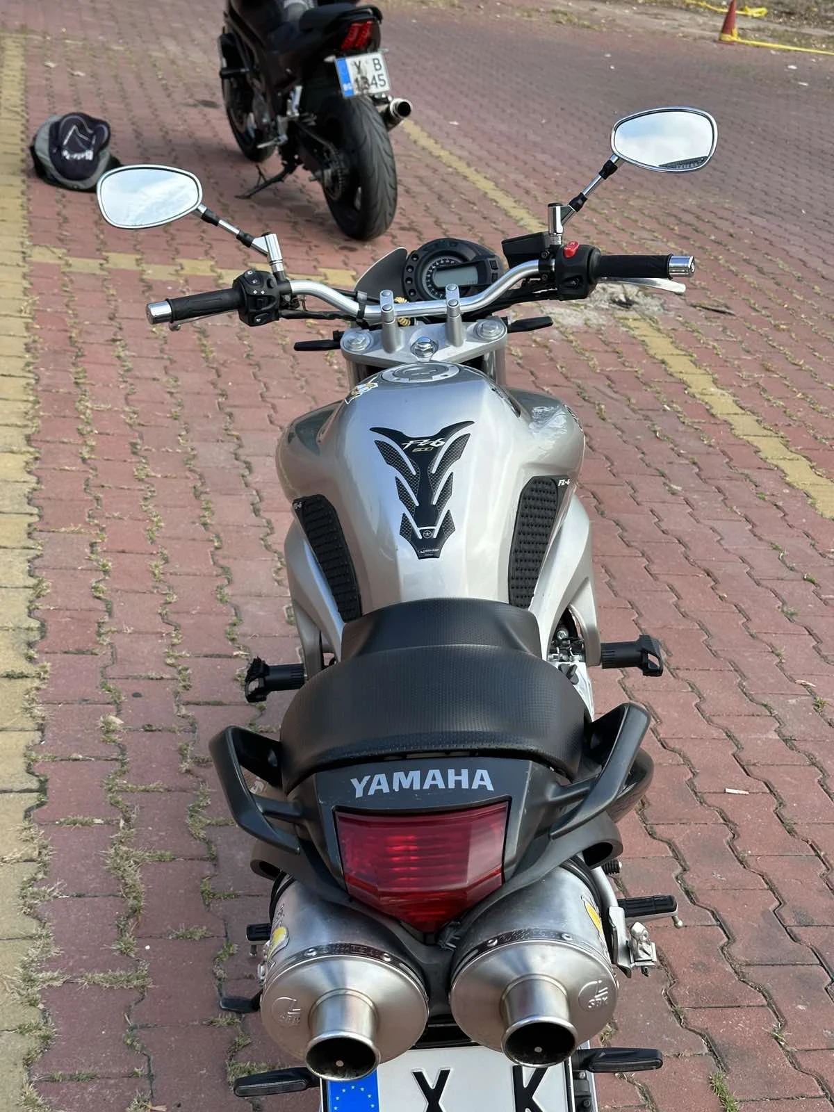Yamaha FZ6, снимка 9 - Мотоциклети и мототехника - 56107175
