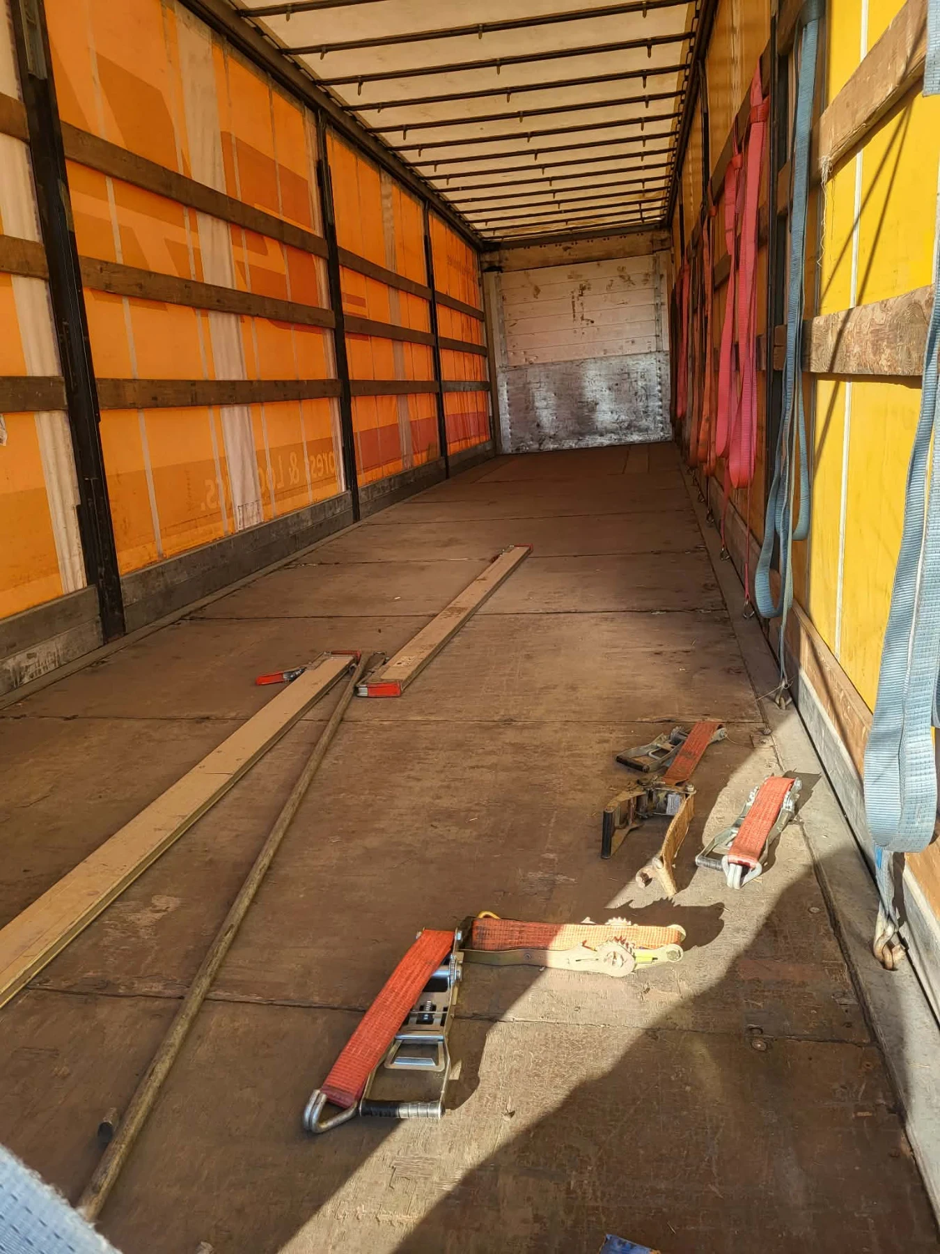 Полуремарке Schmitz, снимка 6 - Ремаркета - 53773846