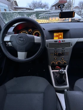 Opel Astra 1.9 CDTI, снимка 8