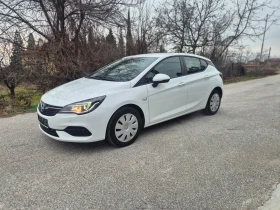 Opel Astra 1.5D/20г., снимка 1